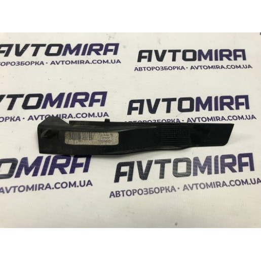 Накладка крыла передняя правая Opel Corsa D HB 5дв. 2006-2014 13221196